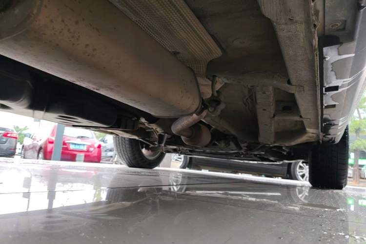 Used Geely Auto Emgrand X7 Sport 2016 1.8TD Automatic ZhiShang Model Chassis Rear Right