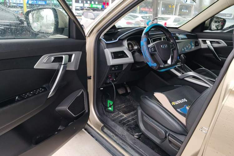 Used Geely Auto Emgrand X7 Sport 2016 1.8TD Automatic ZhiShang Model Driver Seat