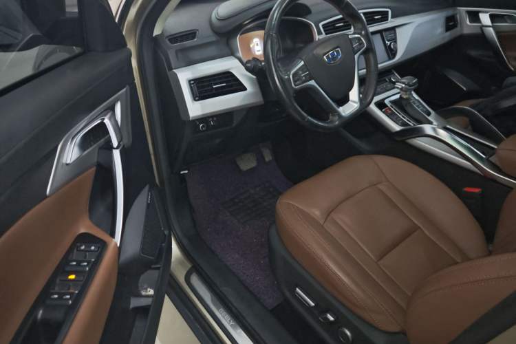 Used Geely Auto Emgrand X7 Sport 2016 1.8TD Automatic All-Wheel-Drive ZhiZun Edition Driver Seat