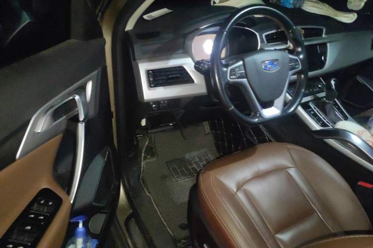 Used Geely Auto Emgrand X7 Sport 2016 1.8TD Automatic ZhiZun Version Driver Seat