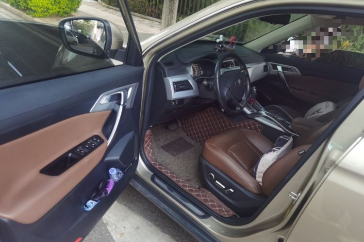 Used Geely Auto Emgrand X7 Sport 2016 1.8TD Automatic ZhiZun Version Driver Seat