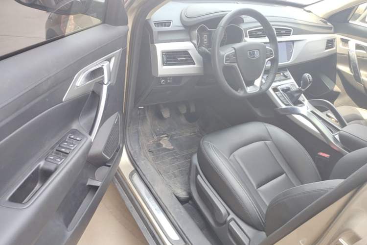 Used Geely Auto Emgrand X7 Sport 2016 2.0L Manual ZhiShang Version Driver Seat