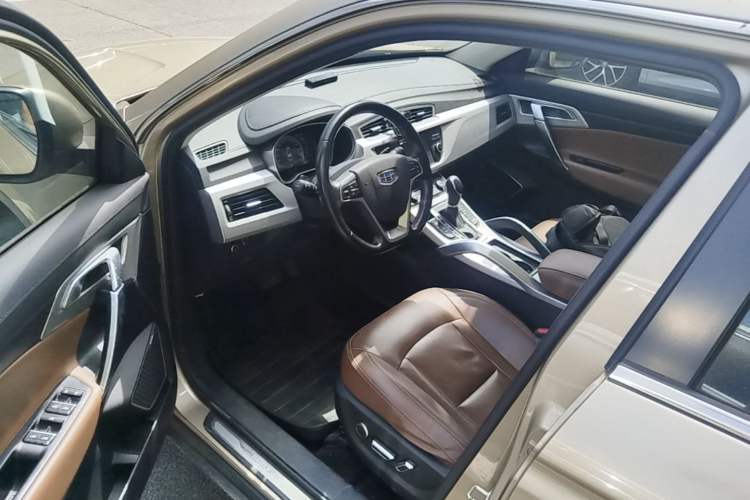 Used Geely Auto Emgrand X7 Sport 2016 1.8TD Automatic All-Wheel-Drive ZhiZun Edition Driver Seat