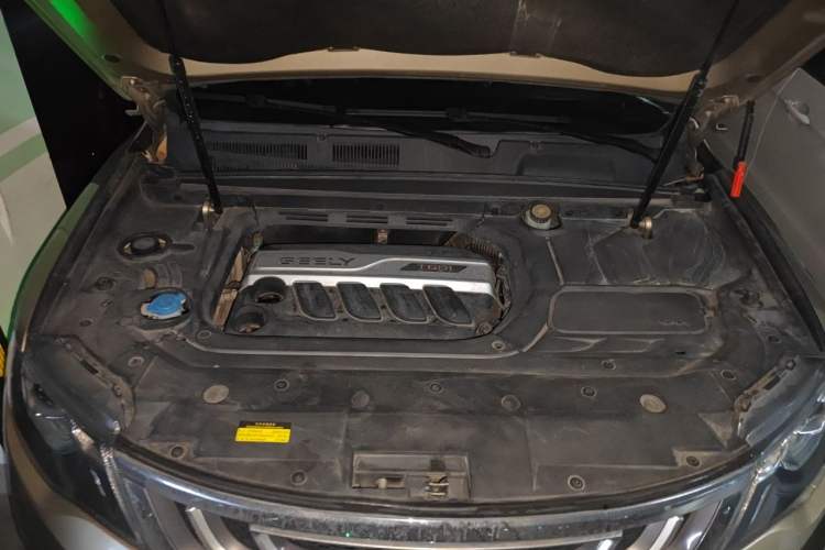 Used Geely Auto Emgrand X7 Sport 2016 1.8TD Manual Smart Edition Engine Bay