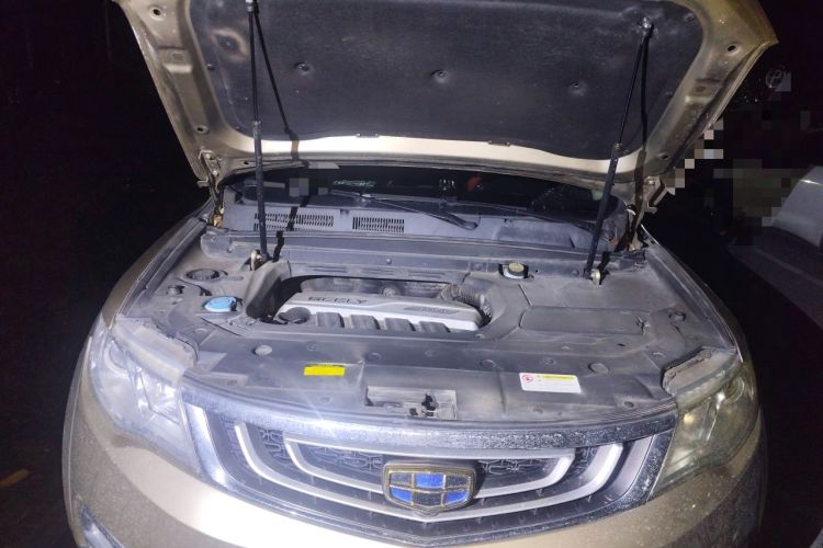 Used Geely Auto Emgrand X7 Sport 2016 1.8TD Automatic Smart Connectivity Version Engine Bay
