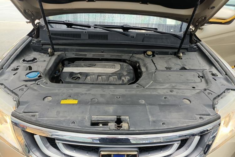Used Geely Auto Emgrand X7 Sport 2016 2.0L Manual ZhiShang Version Engine Bay