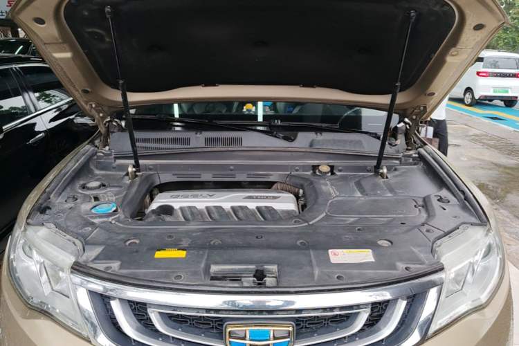 Used Geely Auto Emgrand X7 Sport 2016 1.8TD Automatic ZhiShang Model Engine Bay