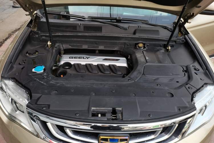 Used Geely Auto Emgrand X7 Sport 2016 1.8TD Automatic Smart Connectivity Version Engine Bay