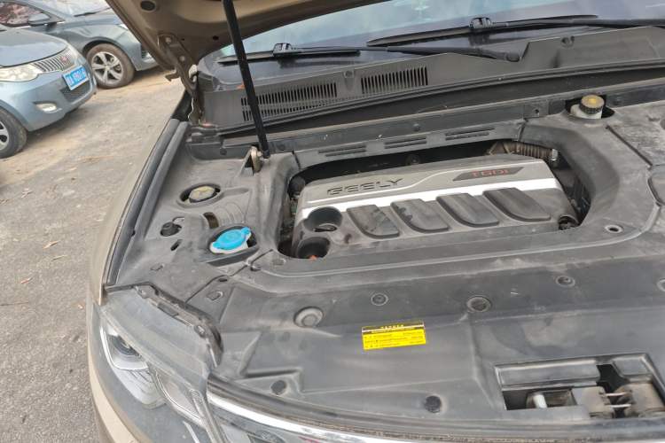 Used Geely Auto Emgrand X7 Sport 2016 1.8TD Automatic ZhiZun Version Engine Bay Right