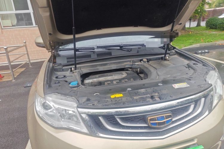 Used Geely Auto Emgrand X7 Sport 2016 2.0L Manual Smart Connect Version Engine Bay Right