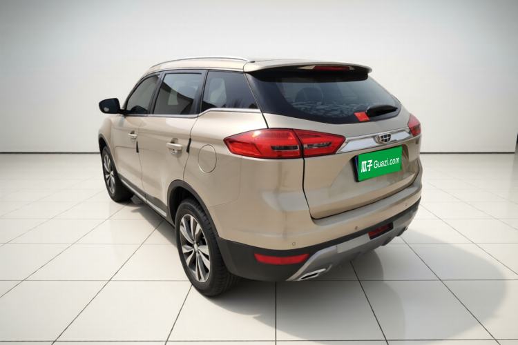 Used Geely Auto Emgrand X7 Sport 2016 2.0L Manual ZhiShang Version Exterior 3