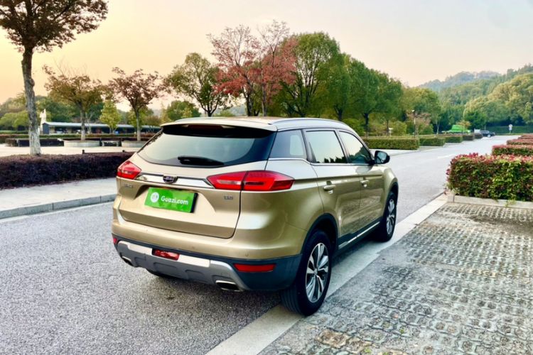 Used Geely Auto Emgrand X7 Sport 2016 1.8TD Automatic Smart Connectivity Version Exterior 4