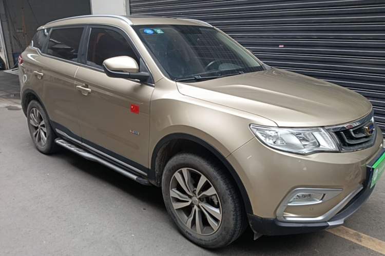 Used Geely Auto Emgrand X7 Sport 2016 1.8TD Automatic ZhiShang Model Front Right 45 Deg