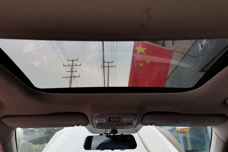 Used Geely Auto Emgrand X7 Sport 2016 1.8TD Automatic Smart Connectivity Version Headliner