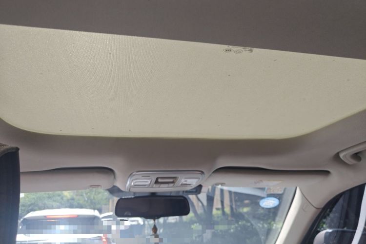 Used Geely Auto Emgrand X7 Sport 2016 1.8TD Automatic Smart Model Headliner