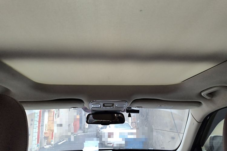 Used Geely Auto Emgrand X7 Sport 2016 1.8TD Automatic ZhiZun Version Headliner