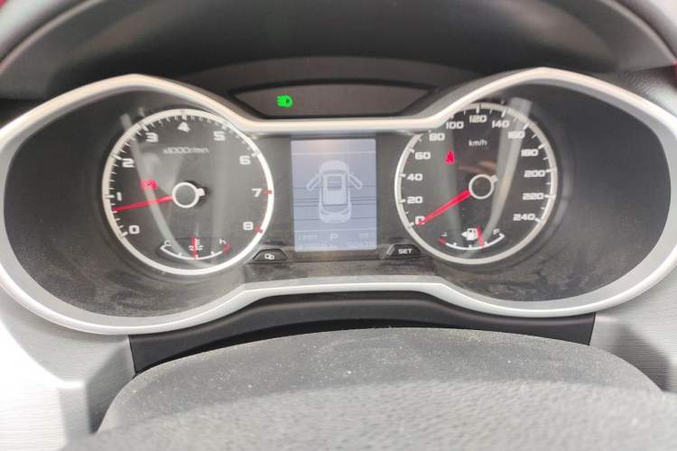Used Geely Auto Emgrand X7 Sport 2016 1.8TD Automatic Smart Connectivity Version Instrument Cluster