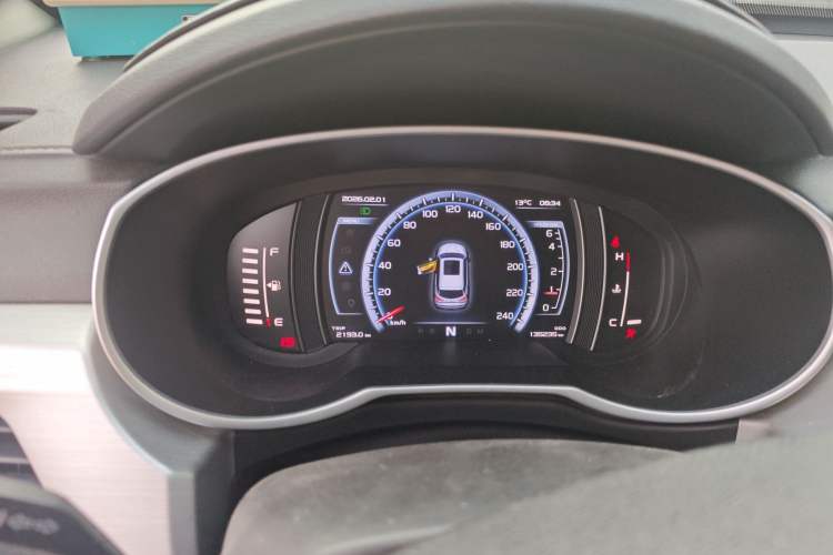 Used Geely Auto Emgrand X7 Sport 2016 1.8TD Automatic ZhiZun Version Instrument Cluster