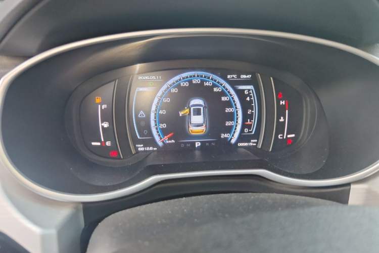 Used Geely Auto Emgrand X7 Sport 2016 1.8TD Automatic Smart Connectivity Version Instrument Cluster
