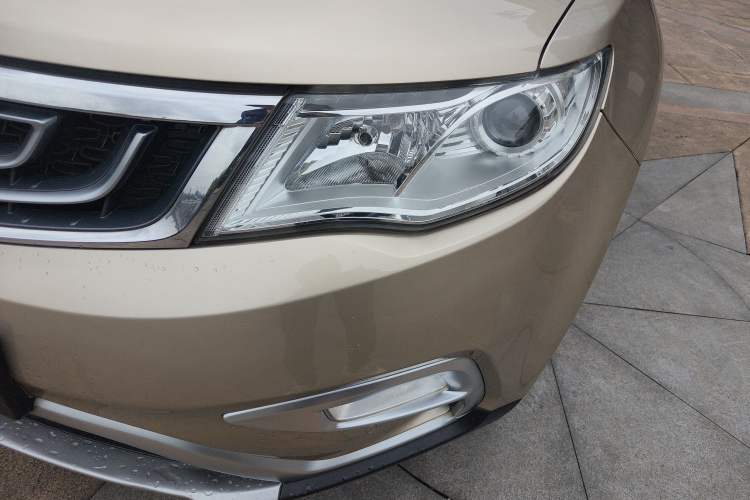 Used Geely Auto Emgrand X7 Sport 2016 1.8TD Automatic Smart Connectivity Version Left Front Headlight