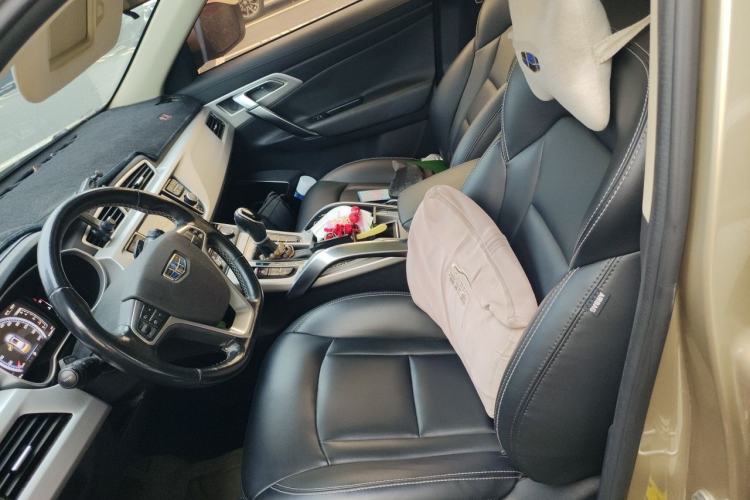 Used Geely Auto Emgrand X7 Sport 2016 1.8TD Automatic Smart Connectivity Version Left Front Seat