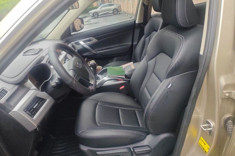Used Geely Auto Emgrand X7 Sport 2016 2.0L Manual Smart Connect Version Left Front Seat