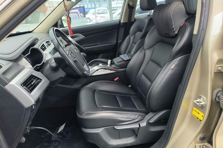 Used Geely Auto Emgrand X7 Sport 2016 2.0L Manual ZhiShang Version Left Front Seat