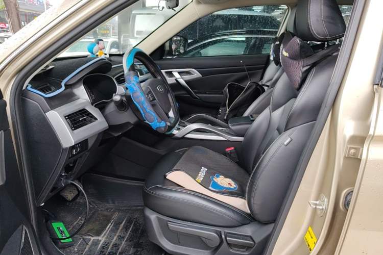 Used Geely Auto Emgrand X7 Sport 2016 1.8TD Automatic ZhiShang Model Left Front Seat