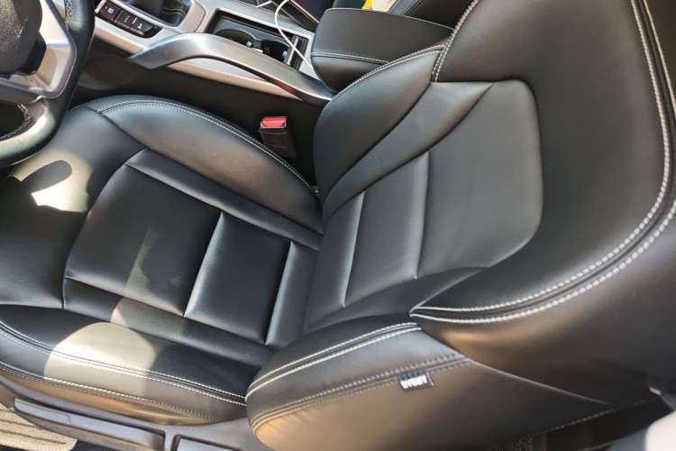 Used Geely Auto Emgrand X7 Sport 2016 2.0L Manual ZhiShang Version Left Front Seat