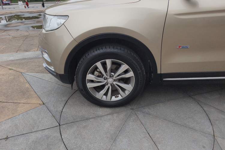 Used Geely Auto Emgrand X7 Sport 2016 1.8TD Automatic Smart Connectivity Version Left Front Wheel Hub
