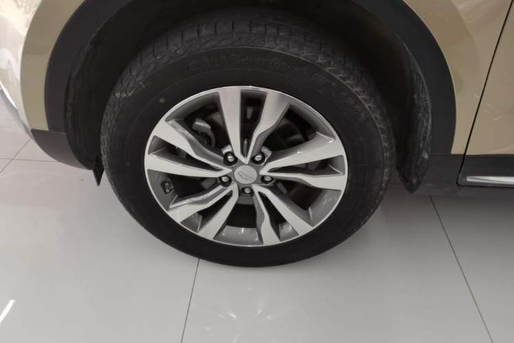 Used Geely Auto Emgrand X7 Sport 2016 1.8TD Automatic Smart Connectivity Version Left Front Wheel Hub