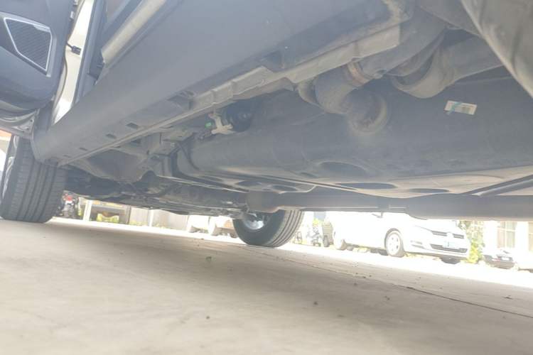 Used Geely Auto Emgrand X7 Sport 2016 2.0L Manual ZhiShang Version Left Side Sill