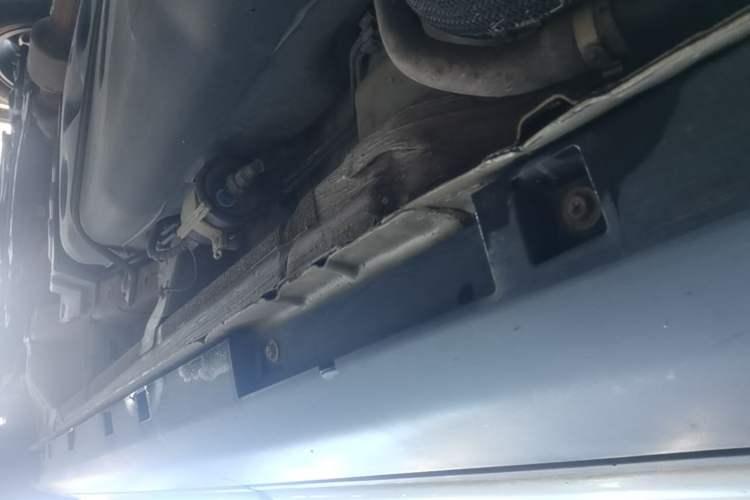 Used Geely Auto Emgrand X7 Sport 2016 1.8TD Automatic Smart Connectivity Version Left Side Sill