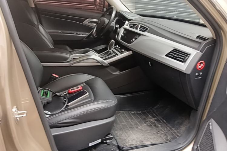 Used Geely Auto Emgrand X7 Sport 2016 1.8TD Automatic ZhiShang Model Right Front Seat
