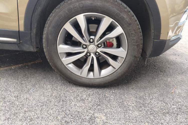 Used Geely Auto Emgrand X7 Sport 2016 1.8TD Automatic ZhiZun Version Right Front Wheel Hub