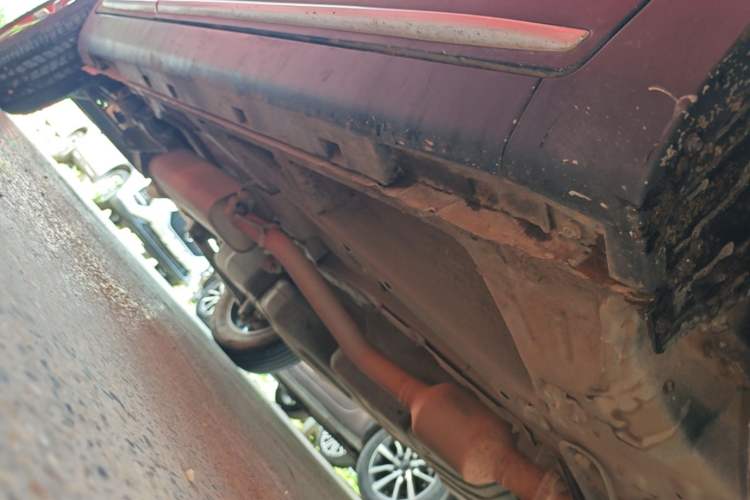 Used Geely Auto Emgrand X7 Sport 2016 1.8TD Automatic Smart Connectivity Version Right Side Sill