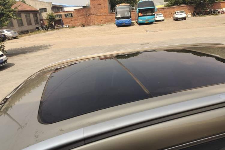 Used Geely Auto Emgrand X7 Sport 2016 2.0L Manual ZhiShang Version Roof