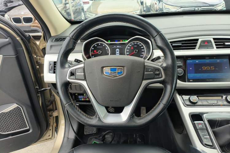 Used Geely Auto Emgrand X7 Sport 2016 2.0L Manual ZhiShang Version Steering Wheel