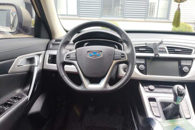 Used Geely Auto Emgrand X7 Sport 2016 2.0L Manual ZhiShang Version Steering Wheel