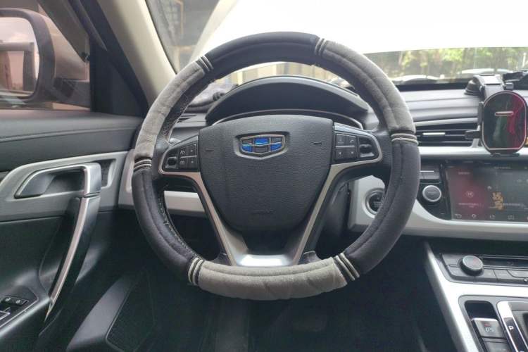 Used Geely Auto Emgrand X7 Sport 2016 1.8TD Automatic Smart Connectivity Version Steering Wheel