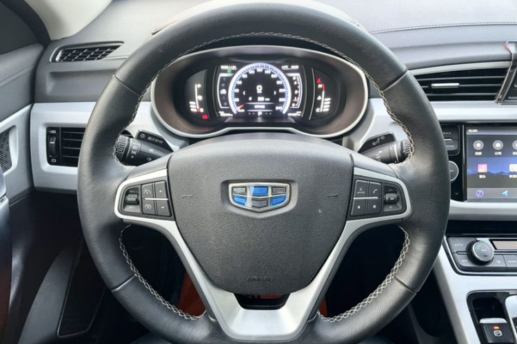 Used Geely Auto Emgrand X7 Sport 2016 1.8TD Automatic Smart Connectivity Version Steering Wheel