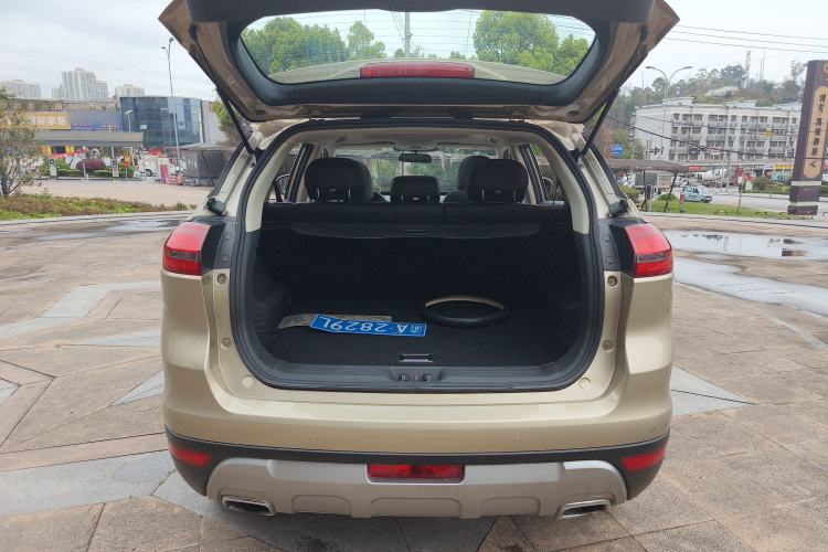 Used Geely Auto Emgrand X7 Sport 2016 1.8TD Automatic Smart Connectivity Version Trunk