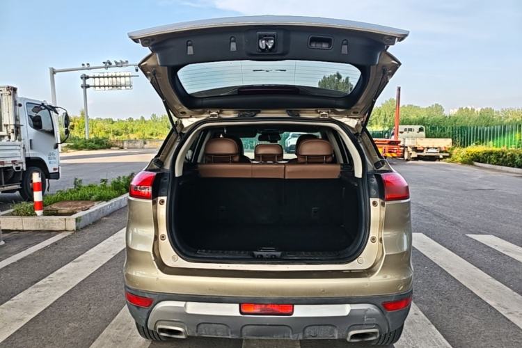 Used Geely Auto Emgrand X7 Sport 2016 1.8TD Automatic ZhiZun Version Trunk