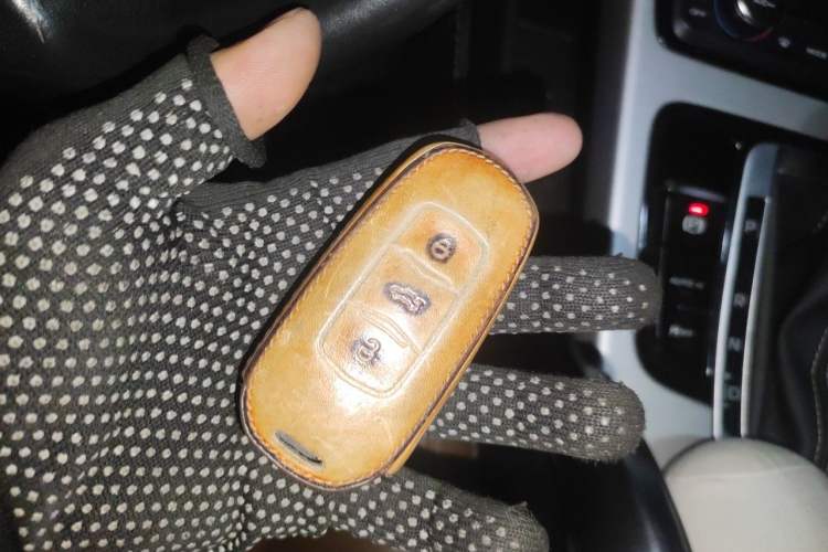 Used Geely Auto Emgrand X7 Sport 2016 1.8TD Automatic ZhiZun Version Vehicle Key