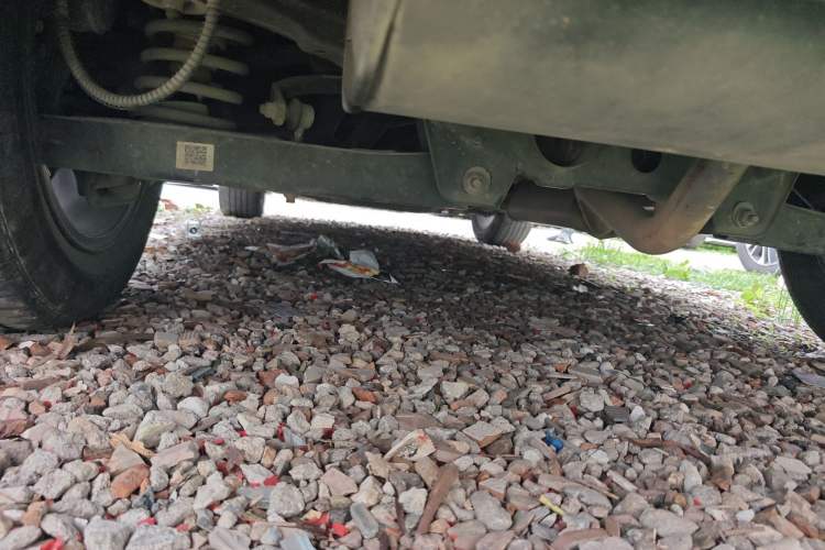 Used Geely Auto Emgrand X7 Sport 2018 1.8TD Automatic Two-Wheel Drive Smart 4G Connected Version Chassis Rear Left