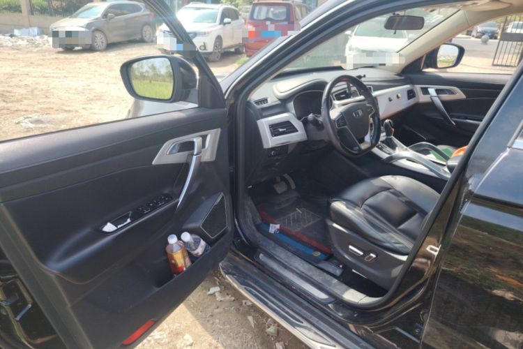 Used Geely Auto Emgrand X7 Sport 2018 Revised Version 1.8TD Automatic Two-Wheel Drive Smart Connectivity 4G-Enabled Edition Driver Seat
