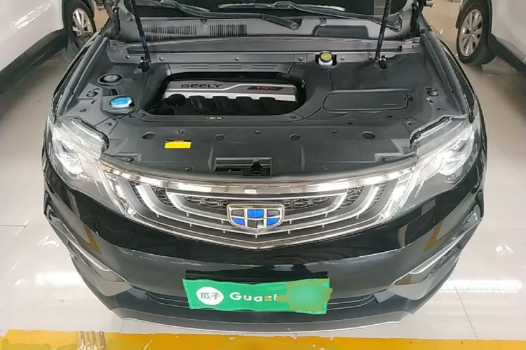 Used Geely Auto Emgrand X7 Sport 2018 1.8TD Automatic Two-Wheel Drive Smart Connect 4G Internet Edition Engine Bay