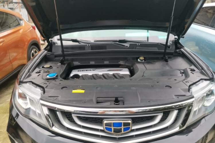 Used Geely Auto Emgrand X7 Sport 2018 1.8TD Automatic Two-Wheel Drive Smart 4G Connected Version Engine Bay