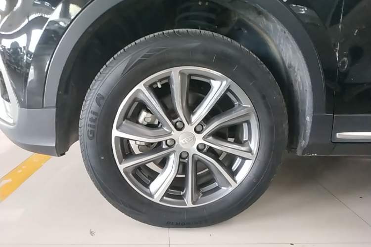 Used Geely Auto Emgrand X7 Sport 2018 1.8TD Automatic Two-Wheel Drive Smart Connect 4G Internet Edition Exterior 4