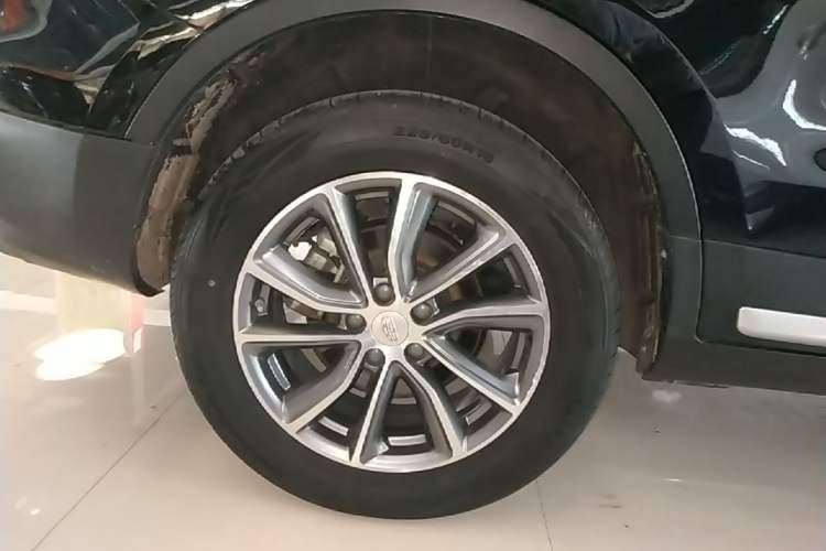 Used Geely Auto Emgrand X7 Sport 2018 1.8TD Automatic Two-Wheel Drive Smart Connect 4G Internet Edition Exterior 5